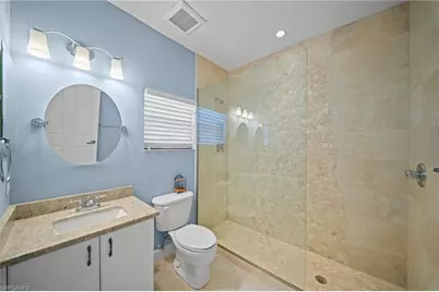1405 Mariposa Cir #11202, Naples, FL 34105 - Photo 33