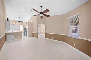 1405 Mariposa Cir, Naples, FL 34105 - Photo 17
