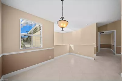 1405 Mariposa Cir #11202, Naples, FL 34105 - Photo 11