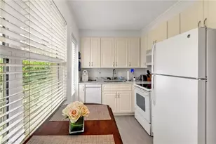 207 8th Ave S, Naples, FL 34102 - Photo 5