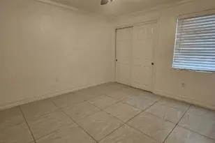 682 108th Ave N, Naples, FL 34108 - Photo 5