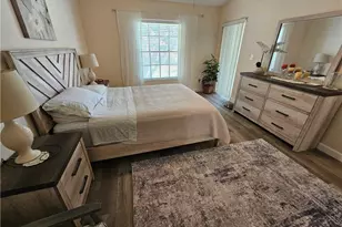 668 Mardel Ct, Naples, FL 34104 - Photo 25