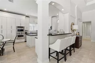 10500 Via Balestri Dr, Fort Myers, FL 33913 - Photo 9