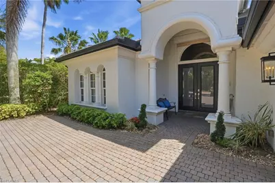 10500 Via Balestri Dr, Fort Myers, FL 33913 - Photo 5