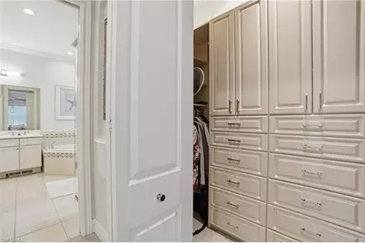 10500 Via Balestri Dr, Fort Myers, FL 33913 - Photo 21