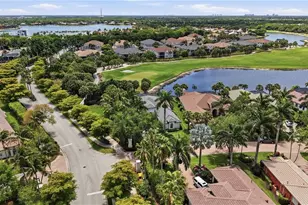 10500 Via Balestri Dr, Fort Myers, FL 33913 - Photo 3