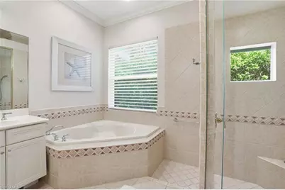 10500 Via Balestri Dr, Fort Myers, FL 33913 - Photo 17