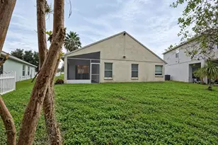 2520 Brookstone Dr, Kissimmee, FL 34744 - Photo 17