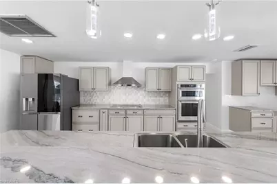 971 N Town and River Dr, Fort Myers, FL 33919 - Photo 7