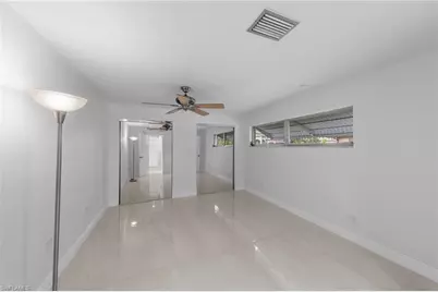 971 N Town and River Dr, Fort Myers, FL 33919 - Photo 9