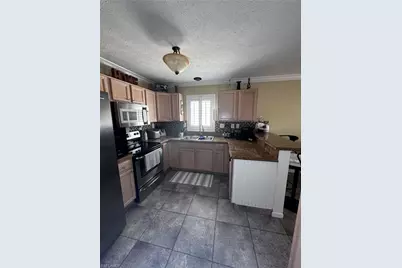 110 Leawood Cir, Naples, FL 34104 - Photo 19