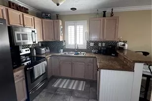 110 Leawood Cir, Naples, FL 34104 - Photo 19