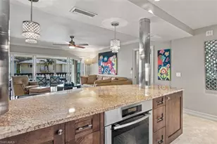 666 3rd St S, Naples, FL 34102 - Photo 3