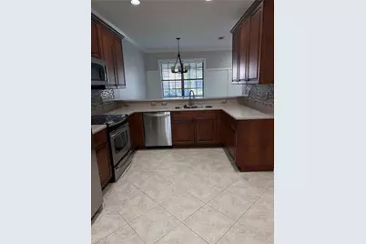 7341 Bristol Cir, Naples, FL 34120 - Photo 3
