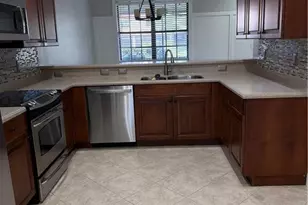 7341 Bristol Cir, Naples, FL 34120 - Photo 3