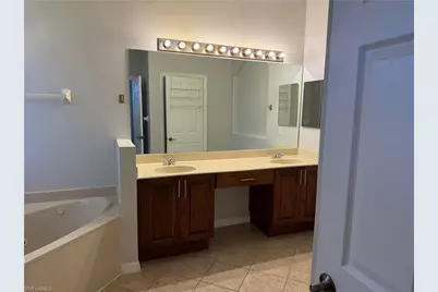 7341 Bristol Cir, Naples, FL 34120 - Photo 21