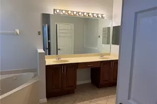 7341 Bristol Cir, Naples, FL 34120 - Photo 21