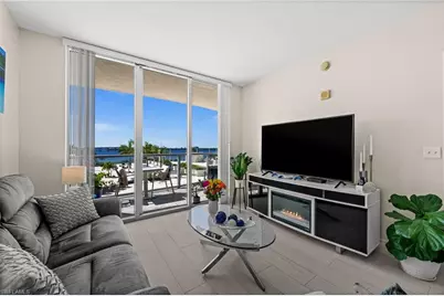 3000 Oasis Grand Blvd #506, Fort Myers, FL 33916 - Photo 3