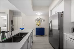 3000 Oasis Grand Blvd, Fort Myers, FL 33916 - Photo 13
