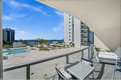 3000 Oasis Grand Blvd #506, Fort Myers, FL 33916 - Photo 17