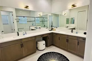 11817 Drake Ln, Naples, FL 34120 - Photo 15
