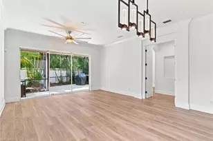 1806 Leamington Ln, Naples, FL 34109 - Photo 7