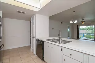 2346 Naples Trace Cir, Naples, FL 34109 - Photo 9