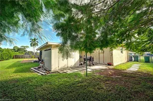 3490 Santiago Way, Naples, FL 34105 - Photo 39