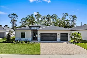 240 Allamanda Wy, Naples, FL 34114 - Photo 1