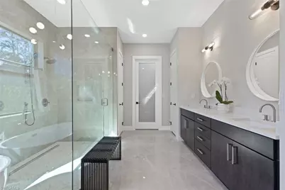 240 Allamanda Way, Naples, FL 34114 - Photo 13