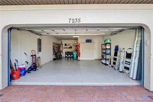 7235 Live Oak Dr, Naples, FL 34114 - Photo 7