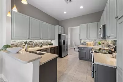 24797 Hollybrier Ln, Bonita Springs, FL 34134 - Photo 3