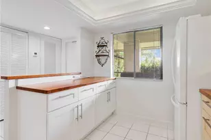 1600 Misty Pines Cir, Naples, FL 34105 - Photo 5