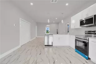816 Palomino St E, Lehigh Acres, FL 33974 - Photo 23