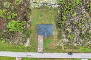 816 Palomino St E, Lehigh Acres, FL 33974 - Photo 11
