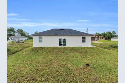 816 Palomino St E, Lehigh Acres, FL 33974 - Photo 15