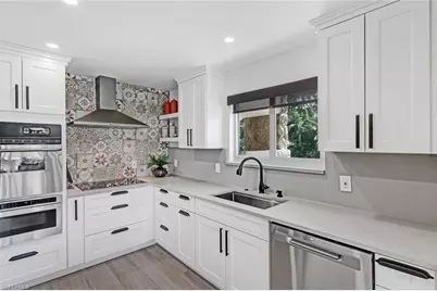 2500 Gulf Shore Blvd N #S1, Naples, FL 34103 - Photo 7