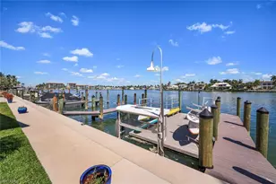 2500 Gulf Shore Blvd N, Naples, FL 34103 - Photo 37