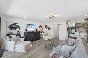 2500 Gulf Shore Blvd N, Naples, FL 34103 - Photo 11