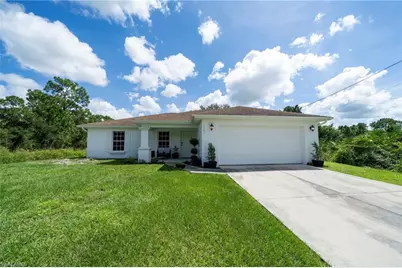 1241 Brookpark Ave, Fort Myers, FL 33913 - Photo 1