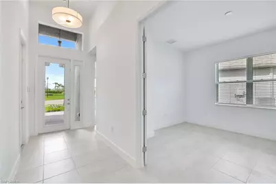 12444 Violet Ln, Naples, FL 34120 - Photo 3