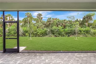 12444 Violet Ln, Naples, FL 34120 - Photo 21