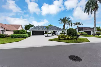 167 Torrey Pines Pt, Naples, FL 34113 - Photo 3