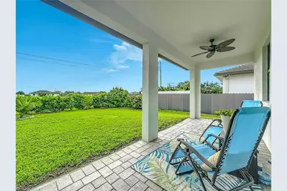 1129 NE 4th Pl, Cape Coral, FL 33909 - Photo 39