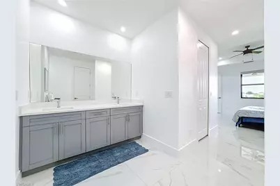 1129 NE 4th Pl, Cape Coral, FL 33909 - Photo 35
