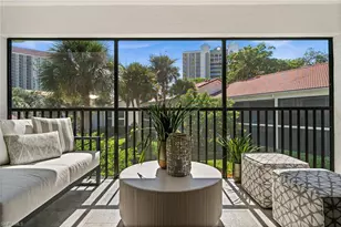 557 Serendipity Dr, Naples, FL 34108 - Photo 1