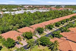10032 Montevina Dr, Estero, FL 33928 - Photo 5