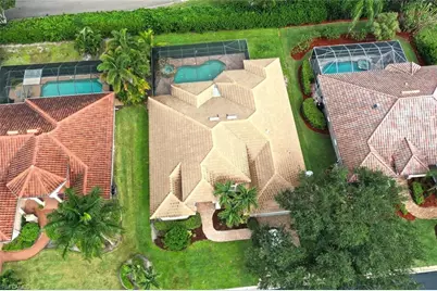 24924 Fairwinds Ln, Bonita Springs, FL 34135 - Photo 47