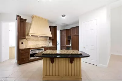 24924 Fairwinds Ln, Bonita Springs, FL 34135 - Photo 11
