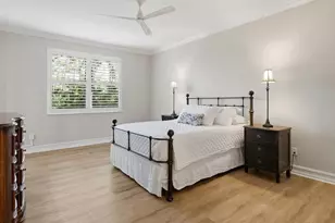 905 Carrick Bend Cir, Naples, FL 34110 - Photo 21